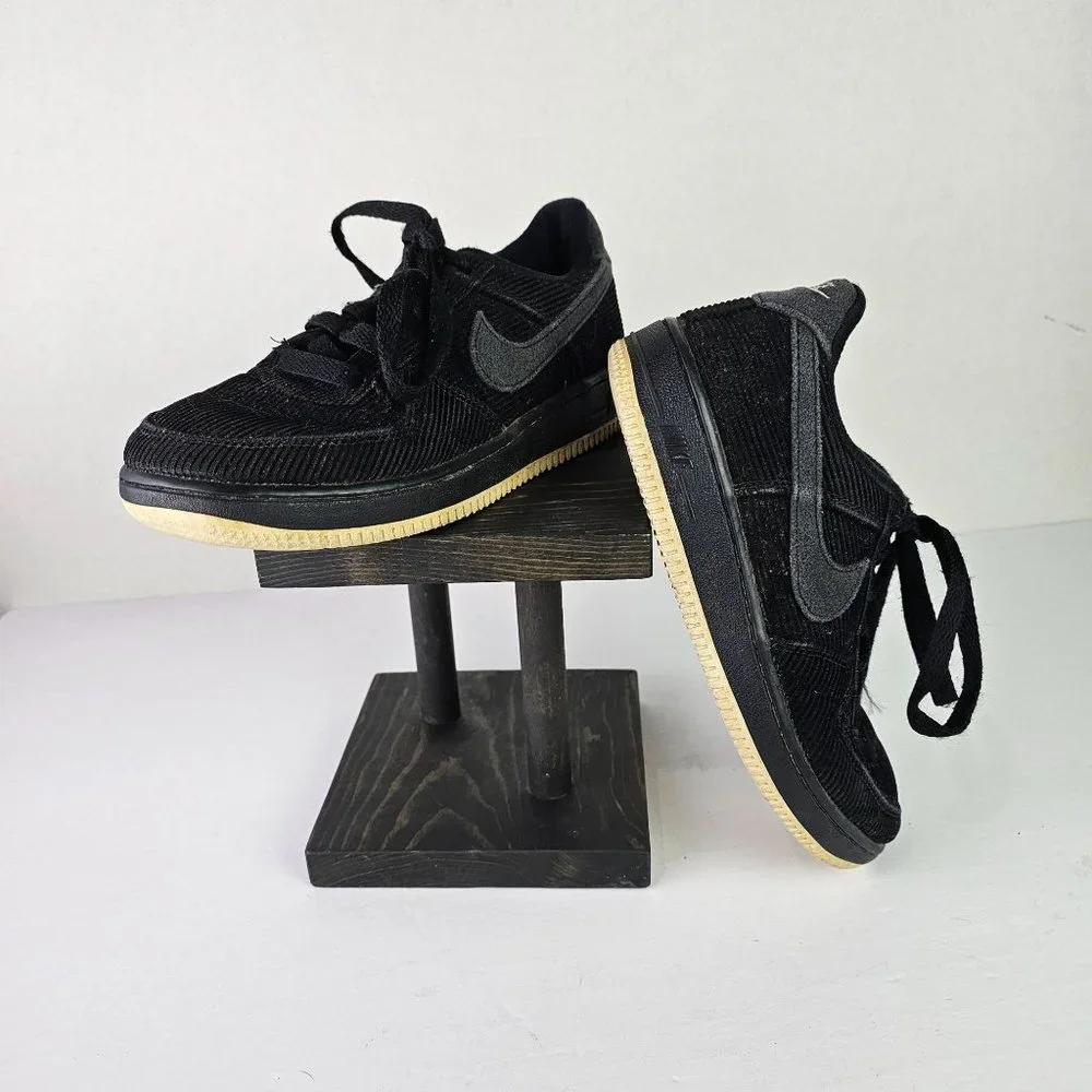 NIKE Air Force 1 Black Corduroy Kids Sneakers Size 2Y BV1234-001